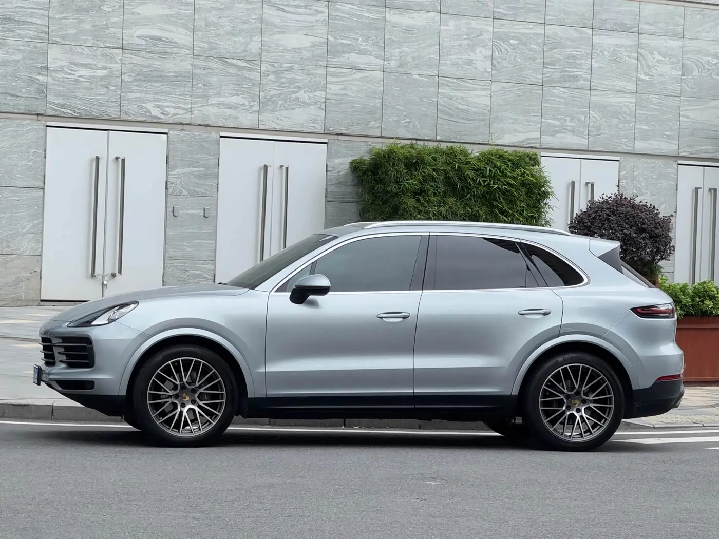 Porsche Cayenne 2022 — Şəkil 5/20