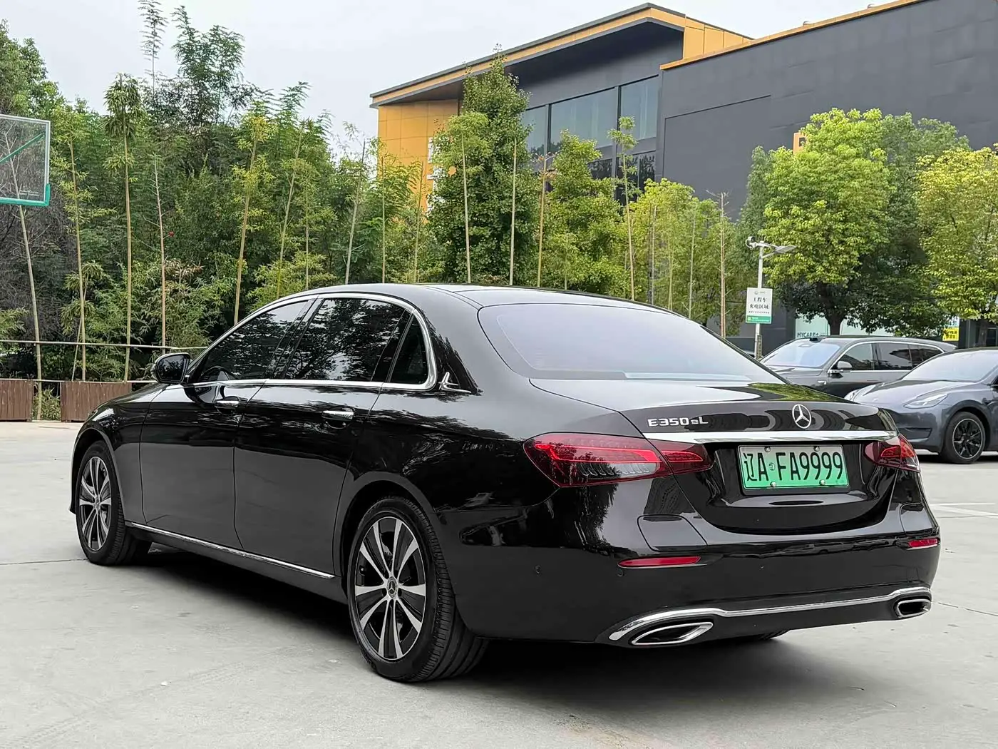 Mercedes-Benz E-Class New Energy 2023 — Photo 5/17