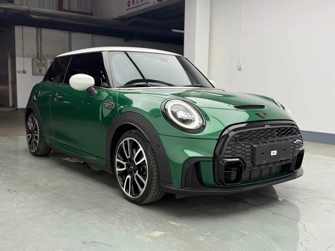 MINI MINI 2024 — Photo 2/20