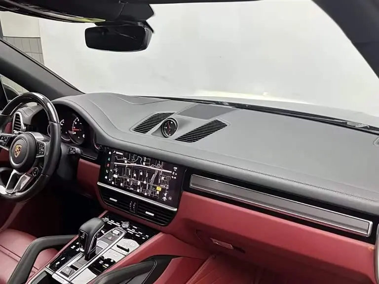 Porsche Cayenne 2023 — Şəkil 10/17