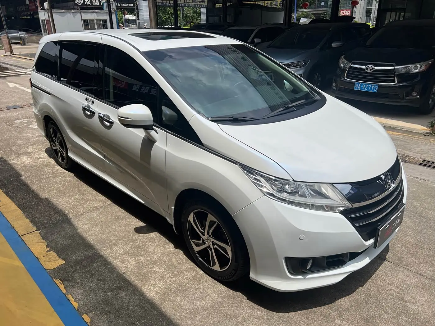 Honda Odyssey 2018 — Photo 3/9