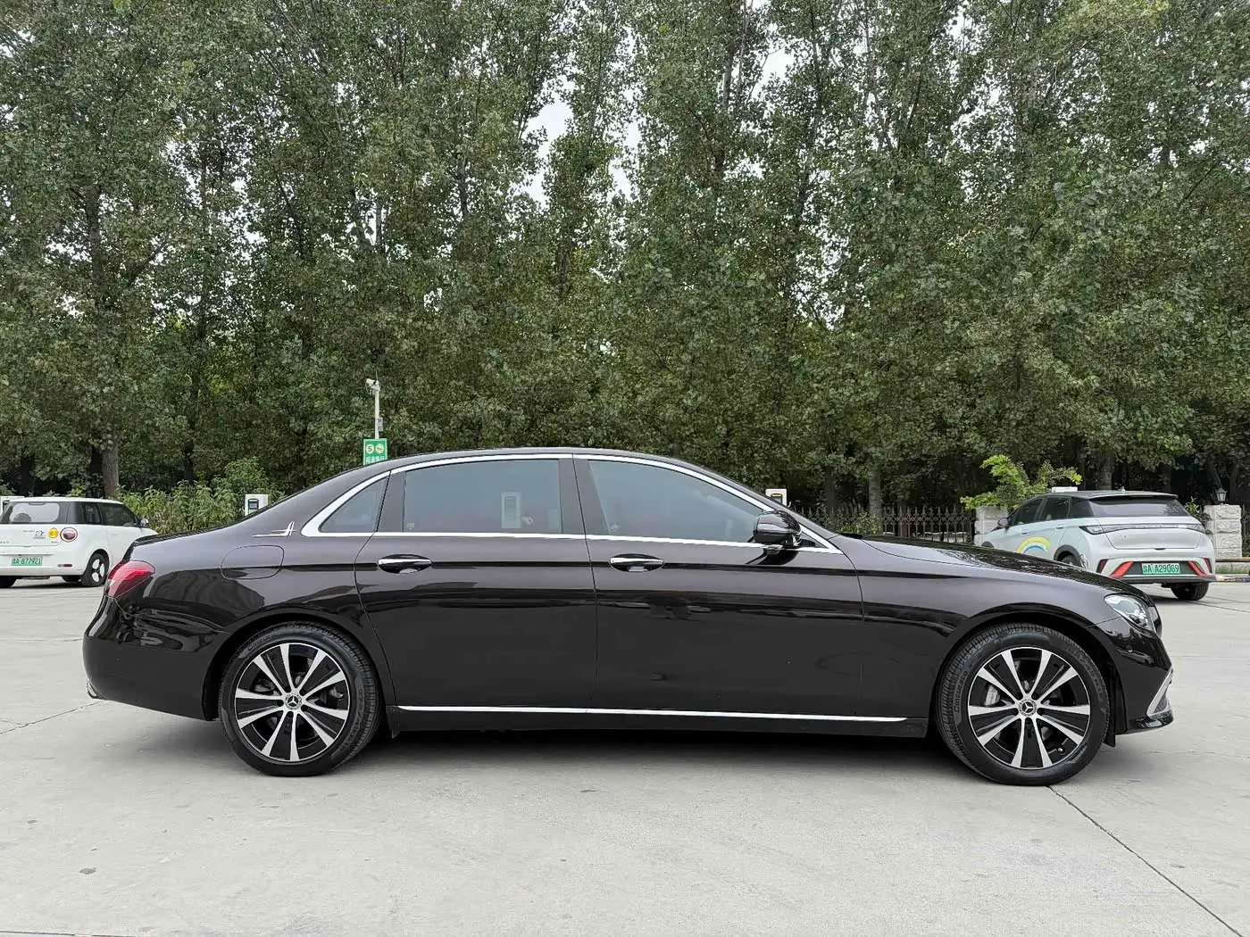 Mercedes-Benz E-Class New Energy 2023 — Photo 6/17