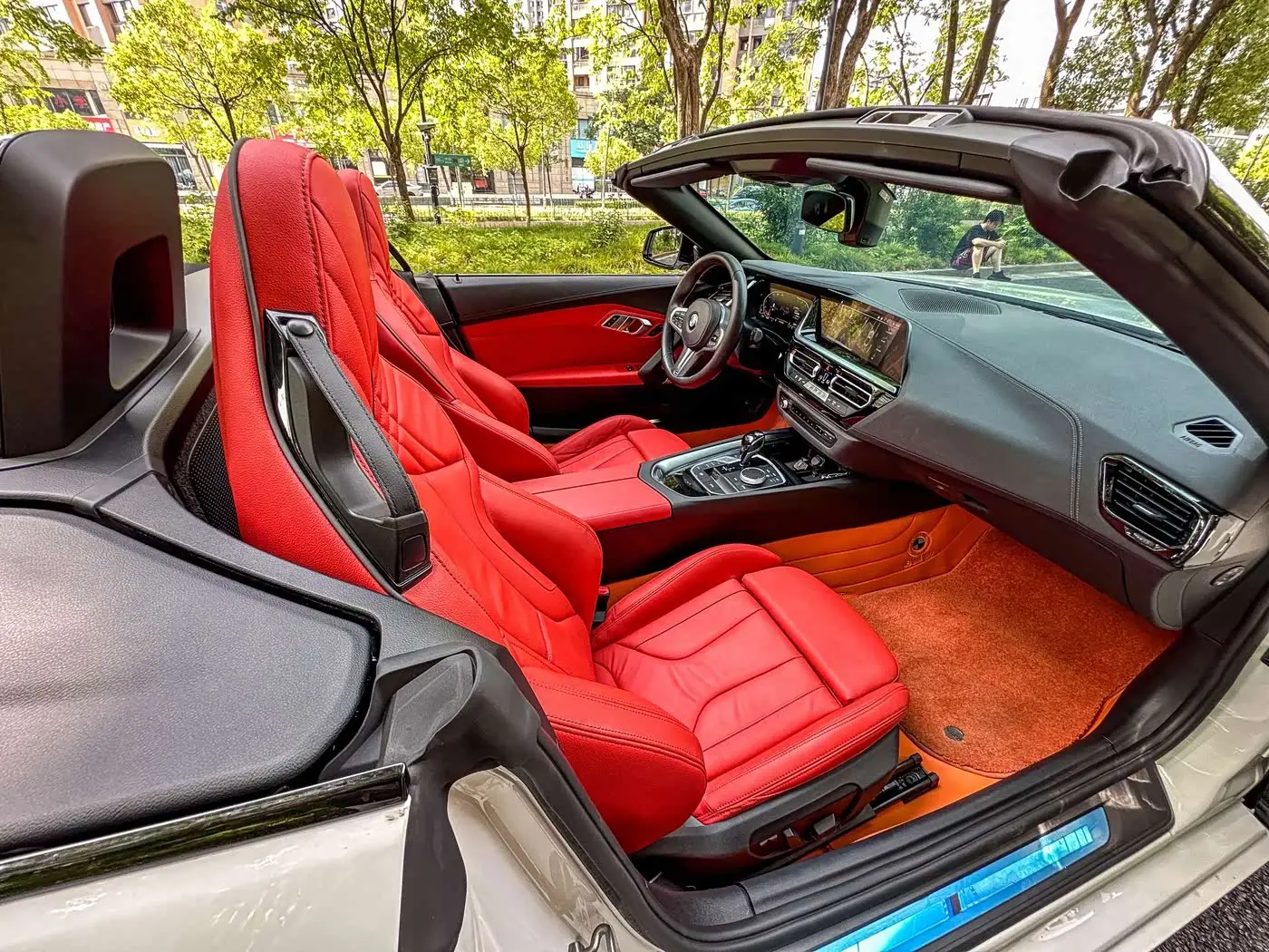 BMW Z4 2023 — Photo 10/15