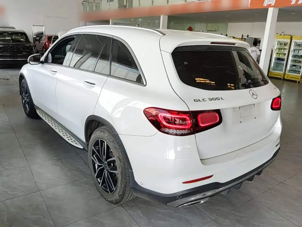 Mercedes-Benz GLC 2022 — Фото 5/20
