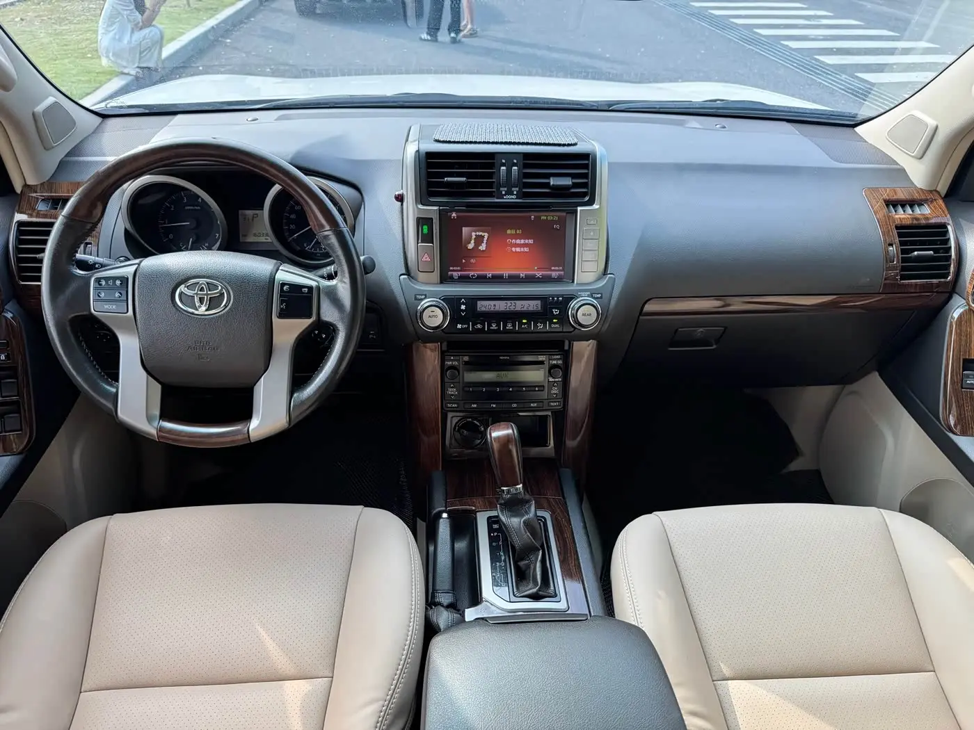 Toyota Prado 2014 — Şəkil 8/20
