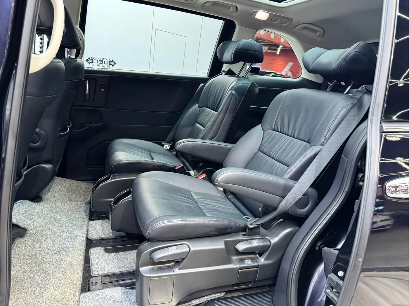 Honda Odyssey 2019 — Фото 10/20