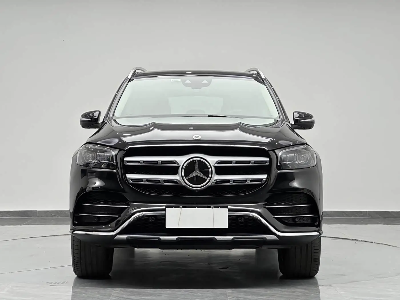 Mercedes-Benz GLS 2022 — Photo 2/20