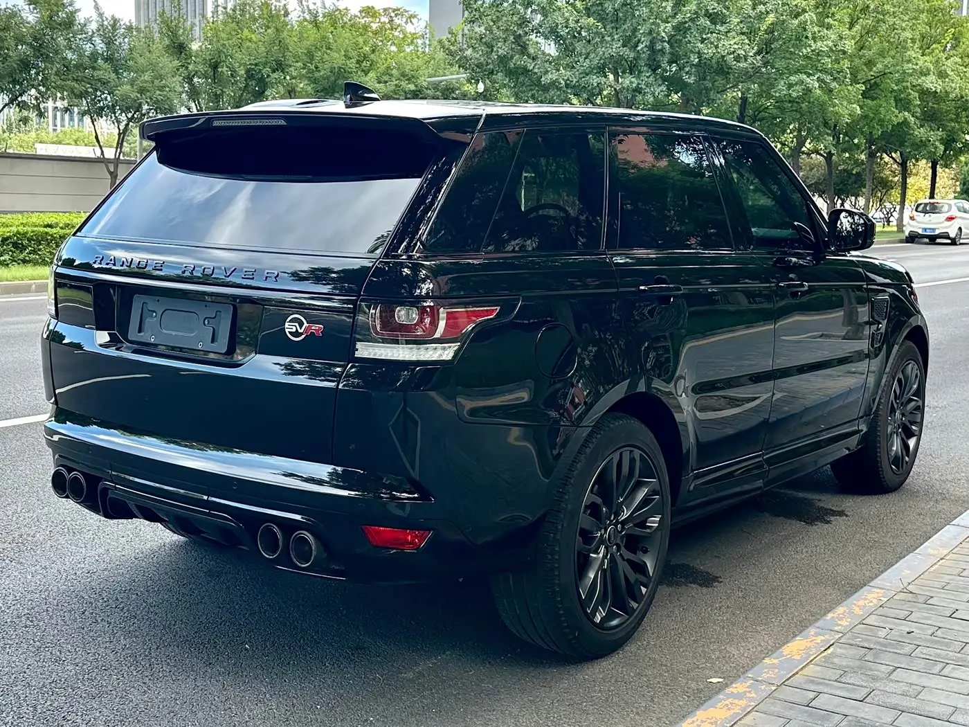 Land Rover Range Rover Sport 2018 — Фото 5/16