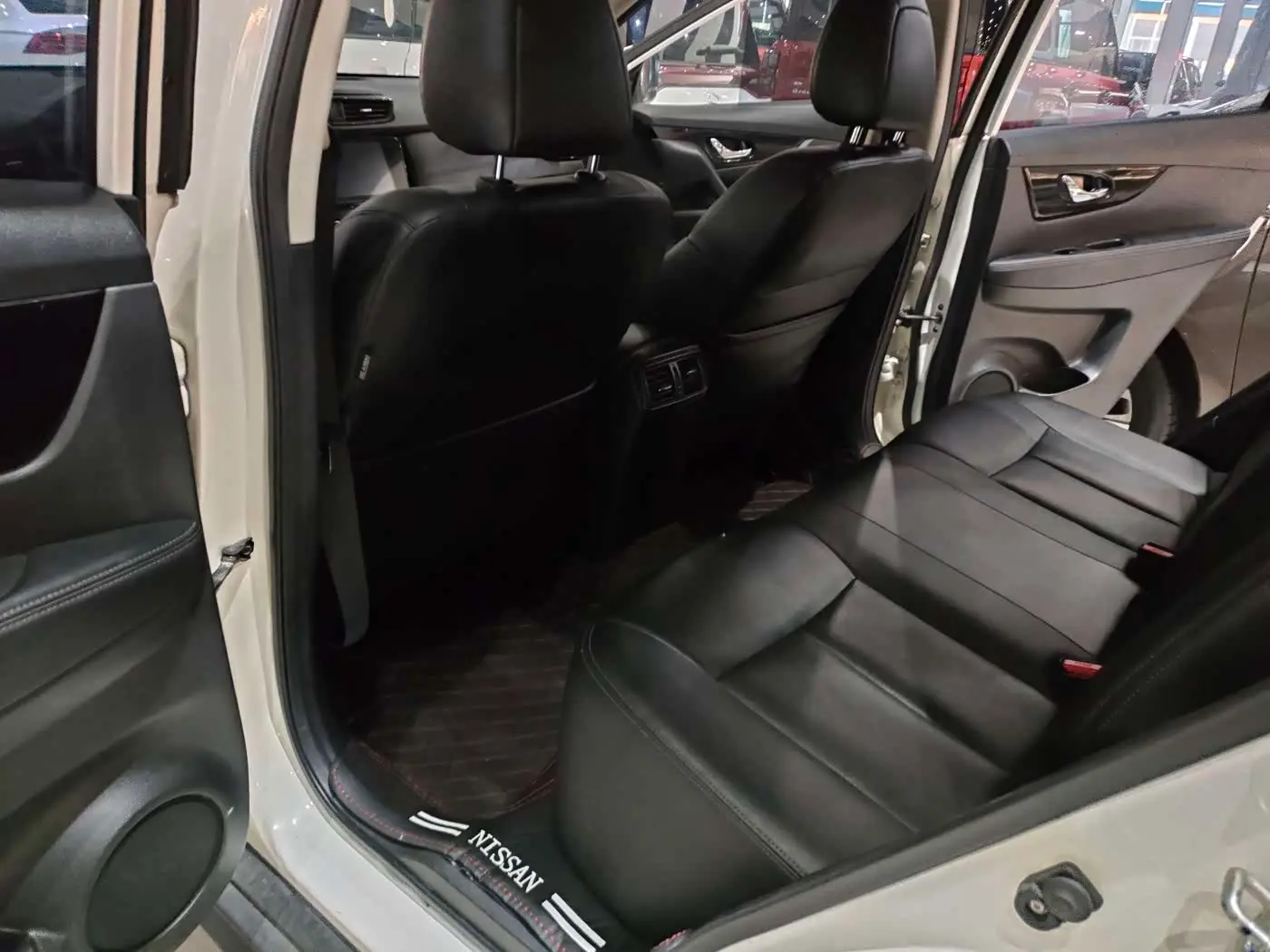 Nissan X-Trail 2021 — Şəkil 8/14