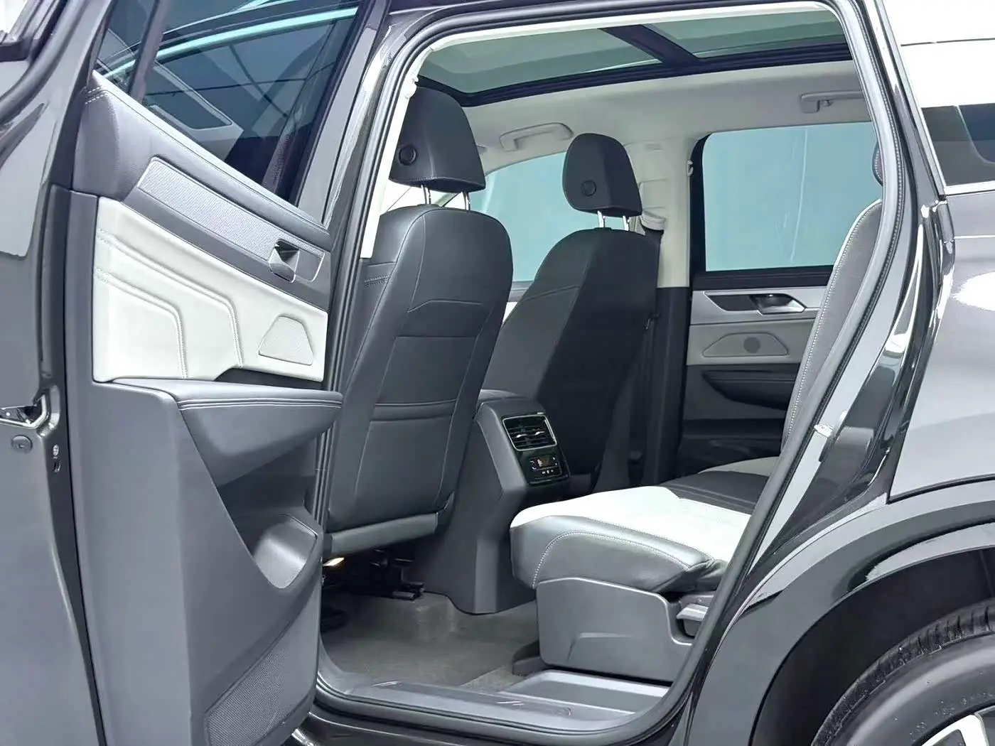 Volkswagen Talagon 2026 — Фото 7/9