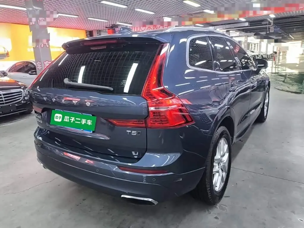 Volvo XC60 2018 — Фото 7/20