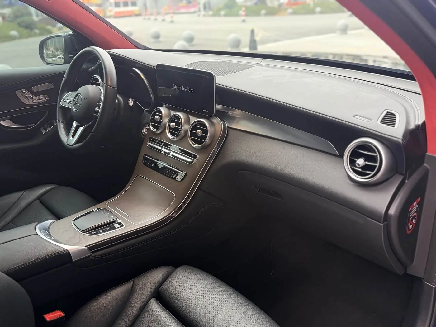 Mercedes-Benz GLC 2020 — Фото 11/20