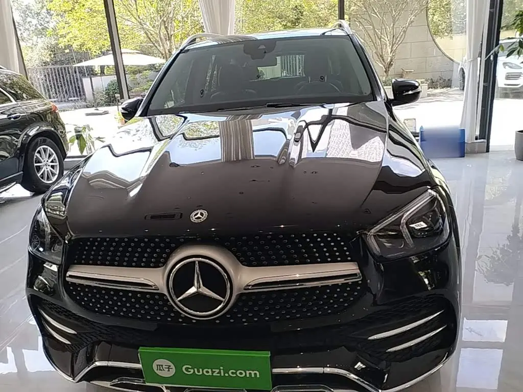 Mercedes-Benz GLE 2020 — Фото 3/20