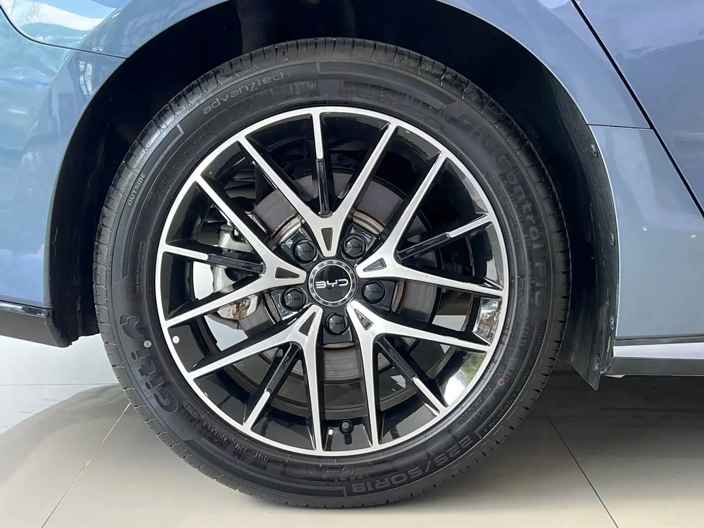 BYD Seal 07 DM-i 2025 — Şəkil 10/20