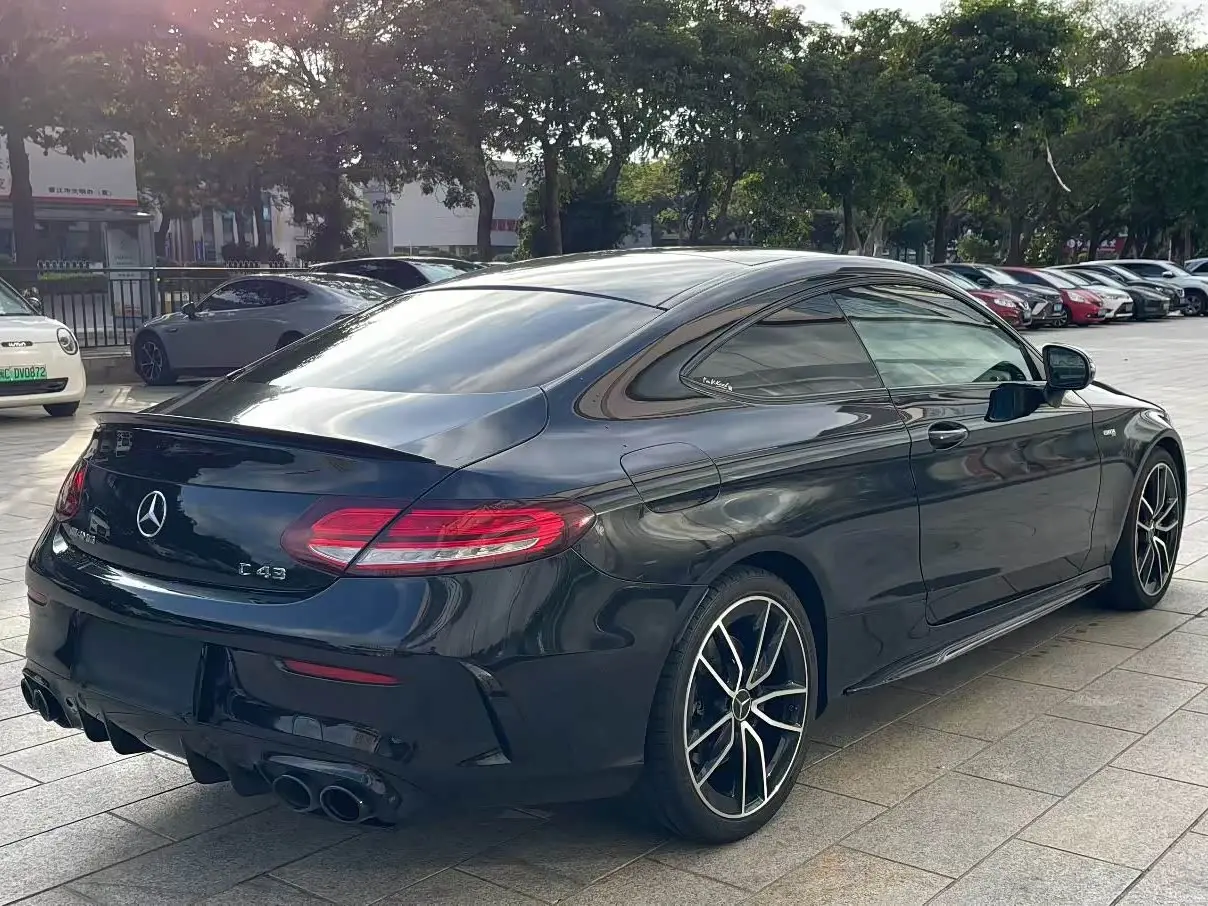 Mercedes-Benz C-Class AMG 2019 — Фото 9/9