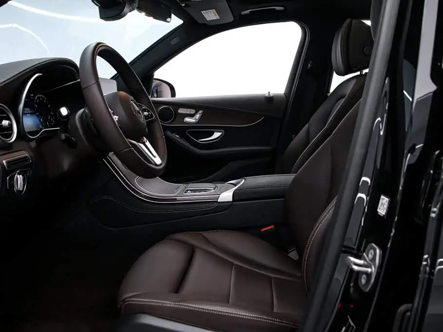 Mercedes-Benz GLC 2022 — Фото 15/20