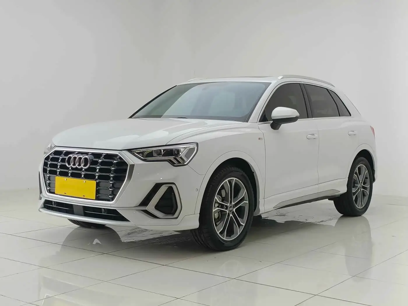 Audi Q3, 2023