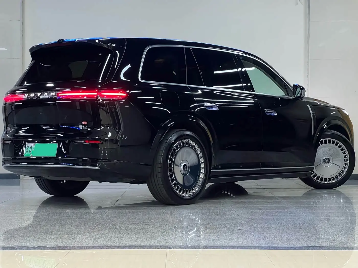 Voyah Auto VOYAH Taisan 2025 — Photo 6/11