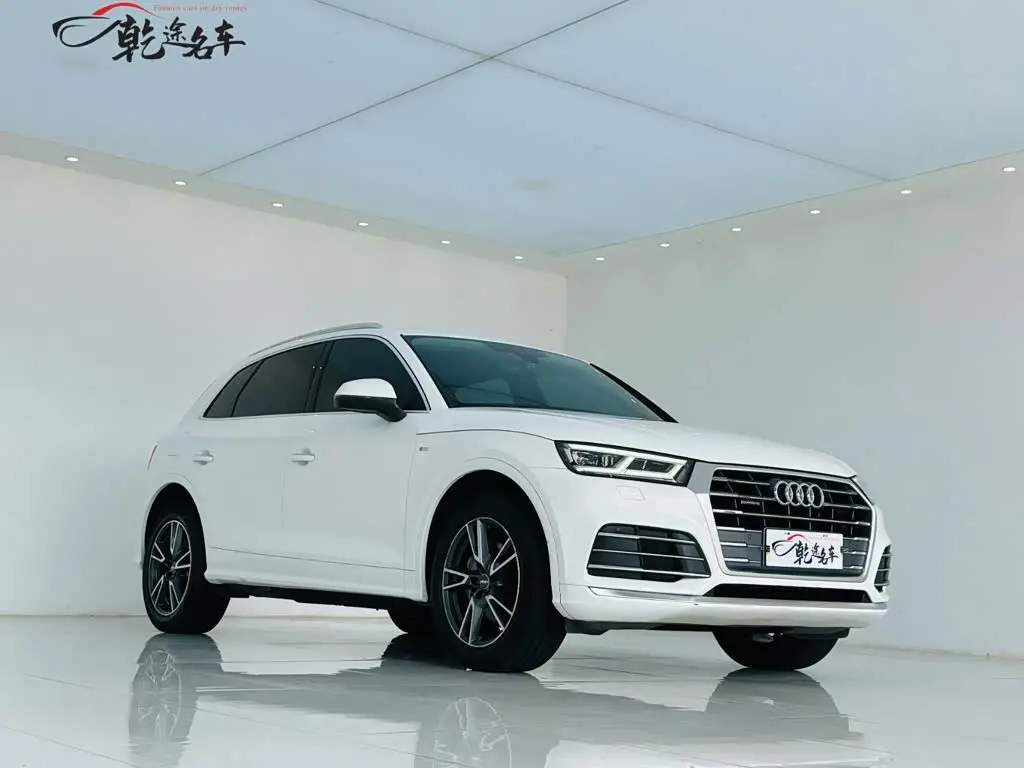 Audi Q5L 2021 — Фото 3/20