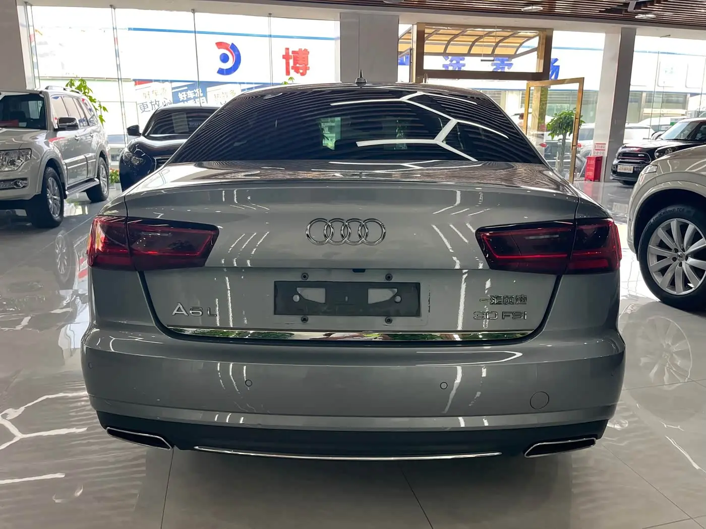 Audi A6L 2017 — Photo 5/16