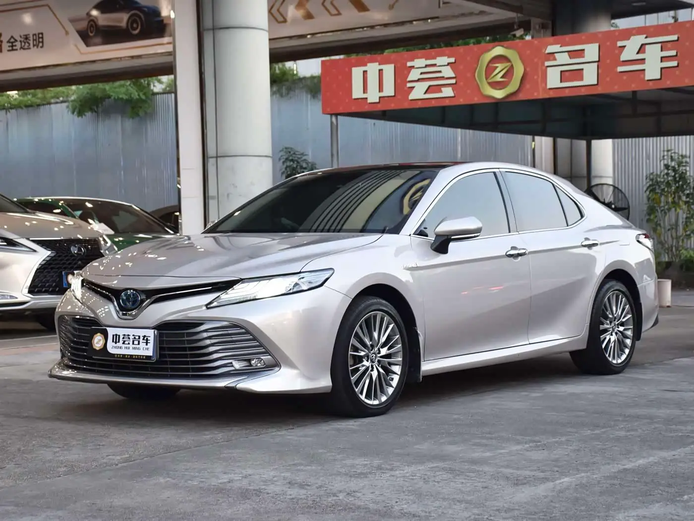 Toyota Camry, 2019