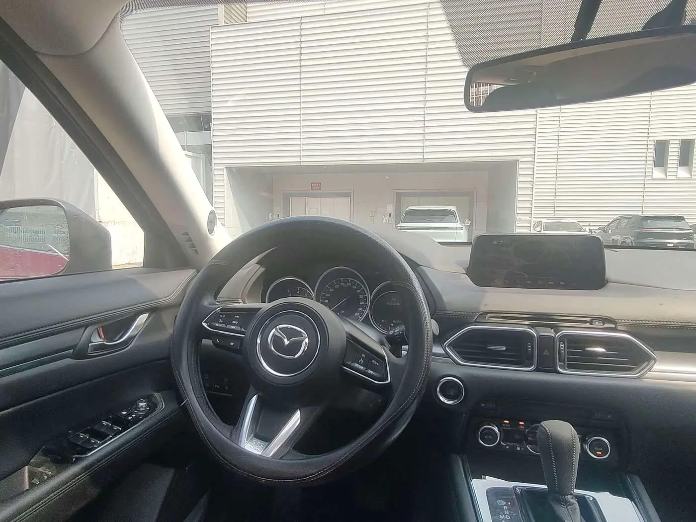 Mazda CX-8 2021 — Photo 9/17