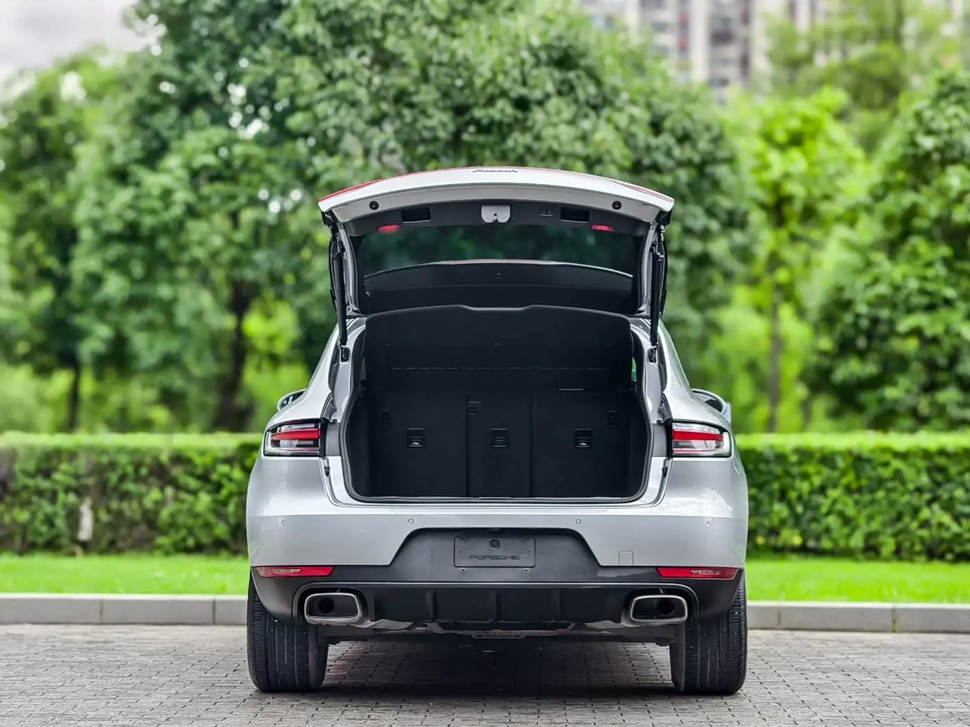 Porsche Macan 2019 — Фото 9/20