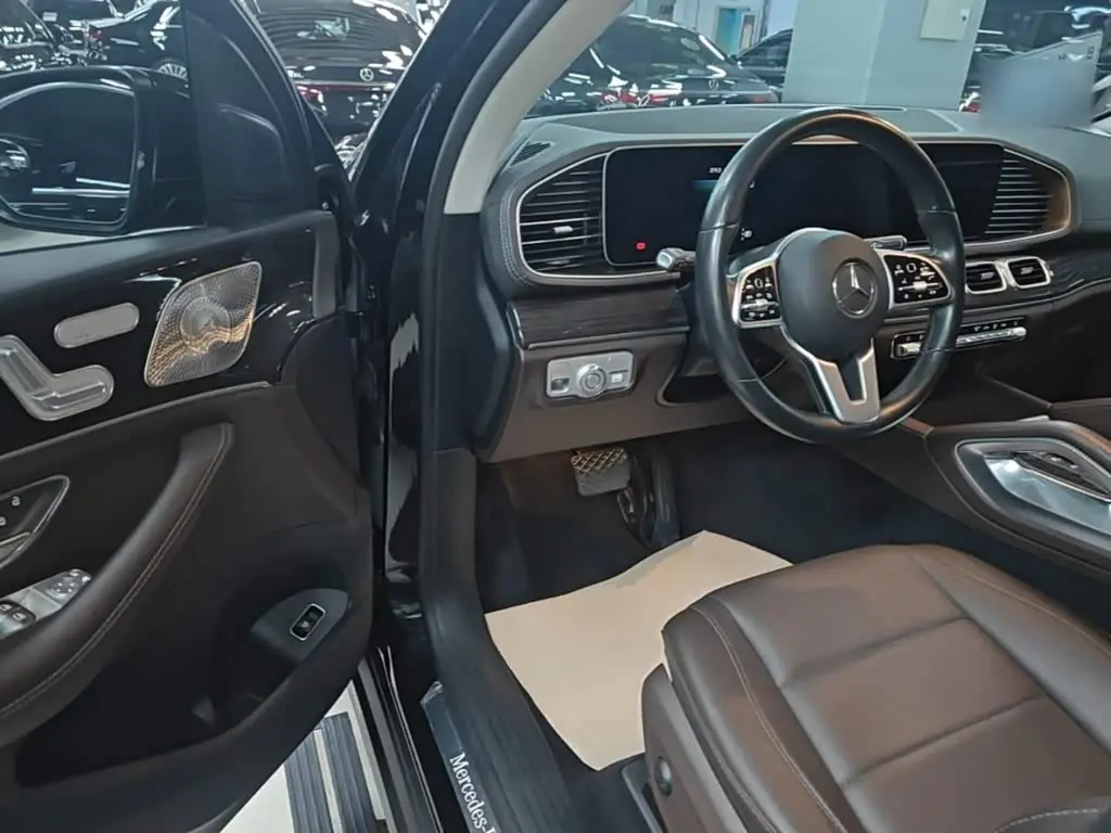 Mercedes-Benz GLE 2021 — Şəkil 16/20