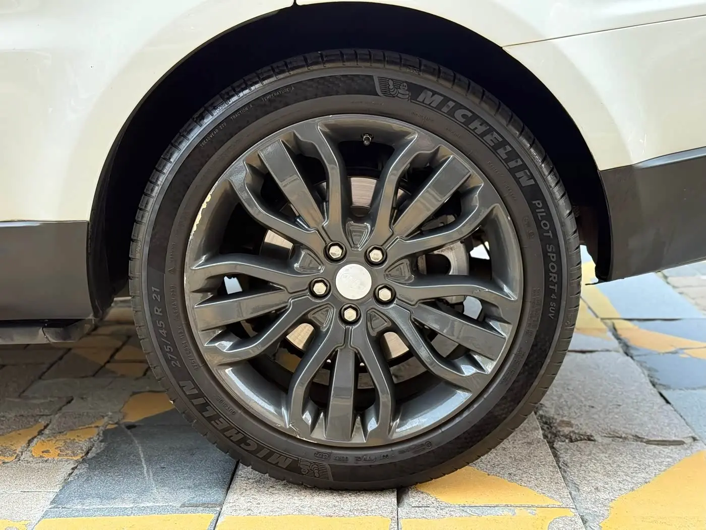 Land Rover Range Rover Sport 2015 — Photo 15/20