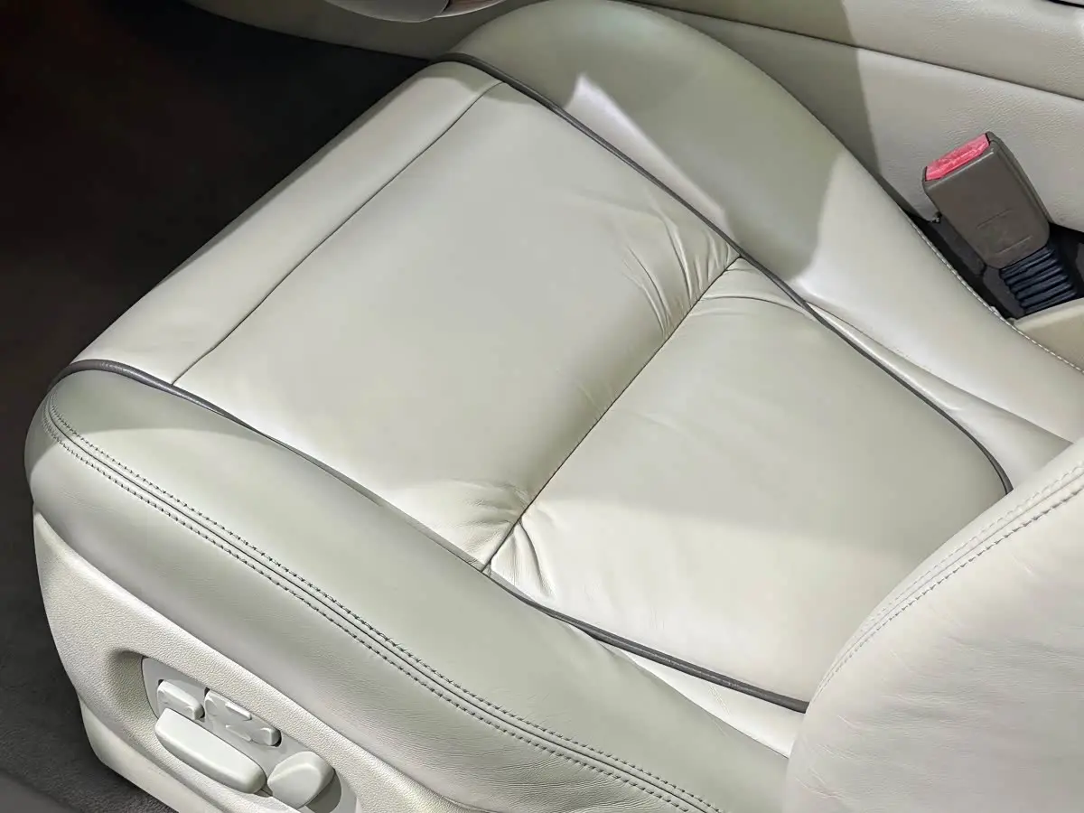 Jaguar XJ 2005 — Фото 14/20