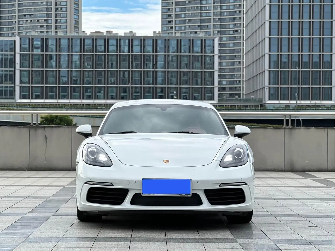 Porsche 718 2018 — Photo 2/17