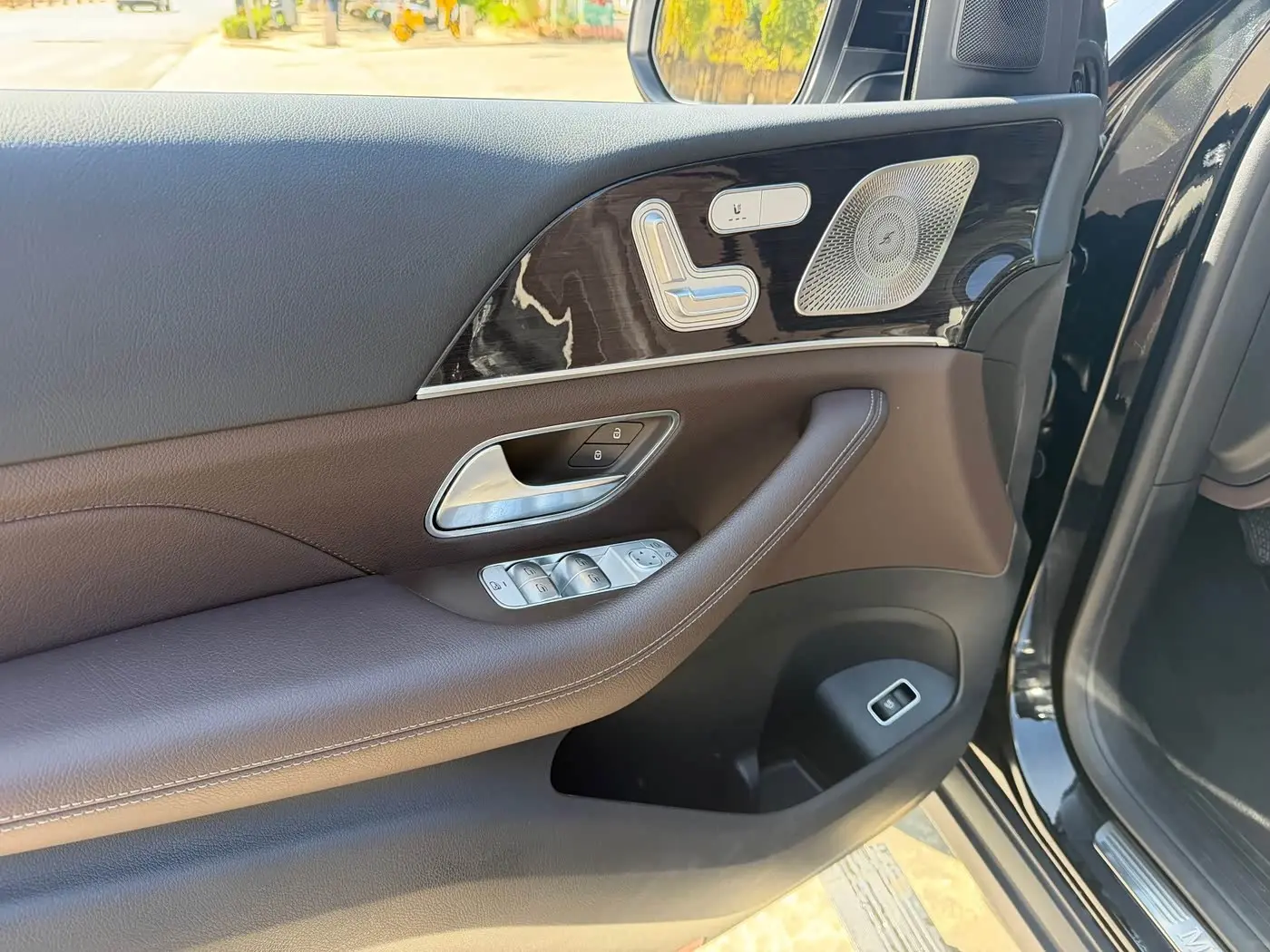 Mercedes-Benz GLE 2022 — Photo 3/12