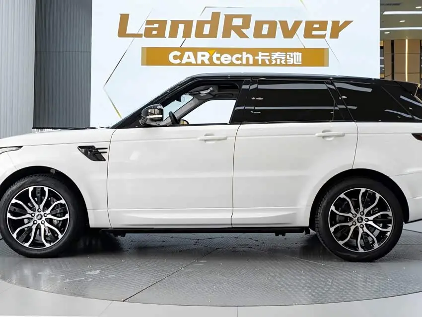 Land Rover Range Rover Sport 2021 — Photo 3/20