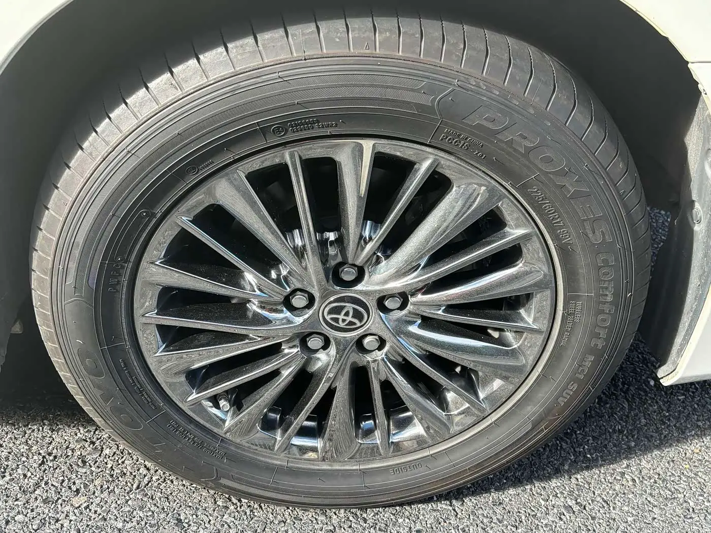 Toyota Alphard 2023 — Photo 14/20
