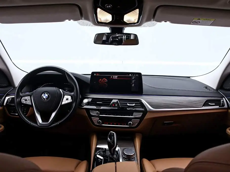 BMW 6 Series GT 2023 — Фото 5/20
