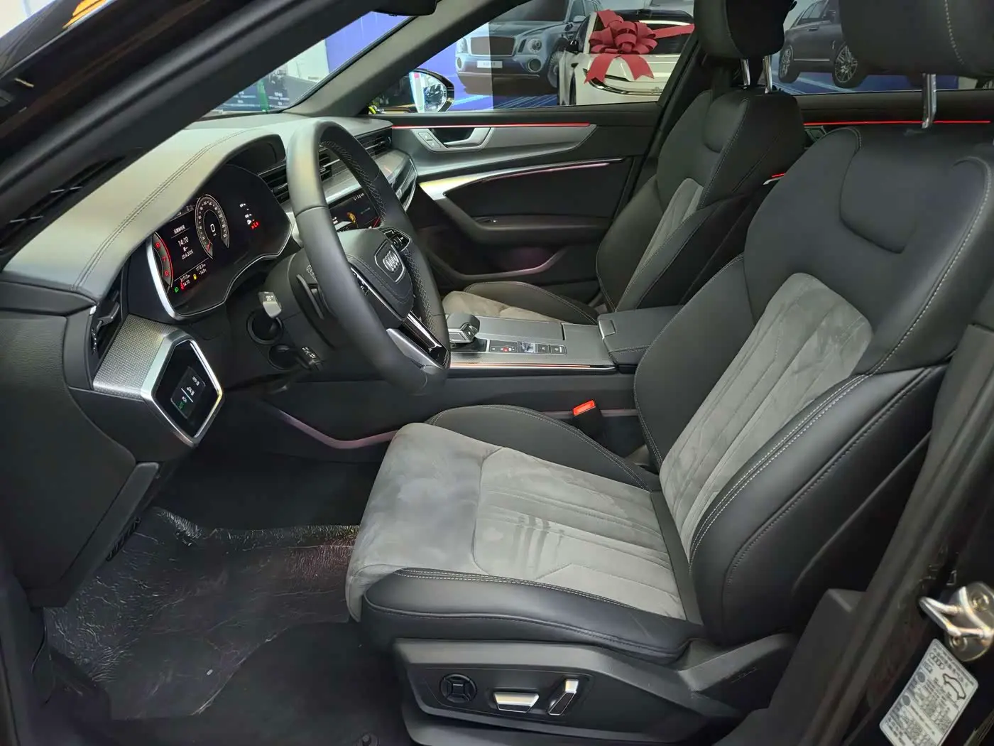 Audi A6L 2024 — Photo 11/20