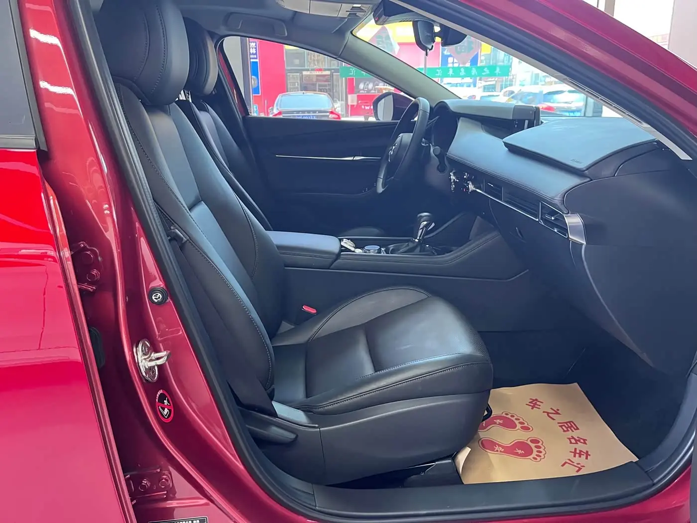 Mazda Mazda3 Axela 2024 — Şəkil 8/9