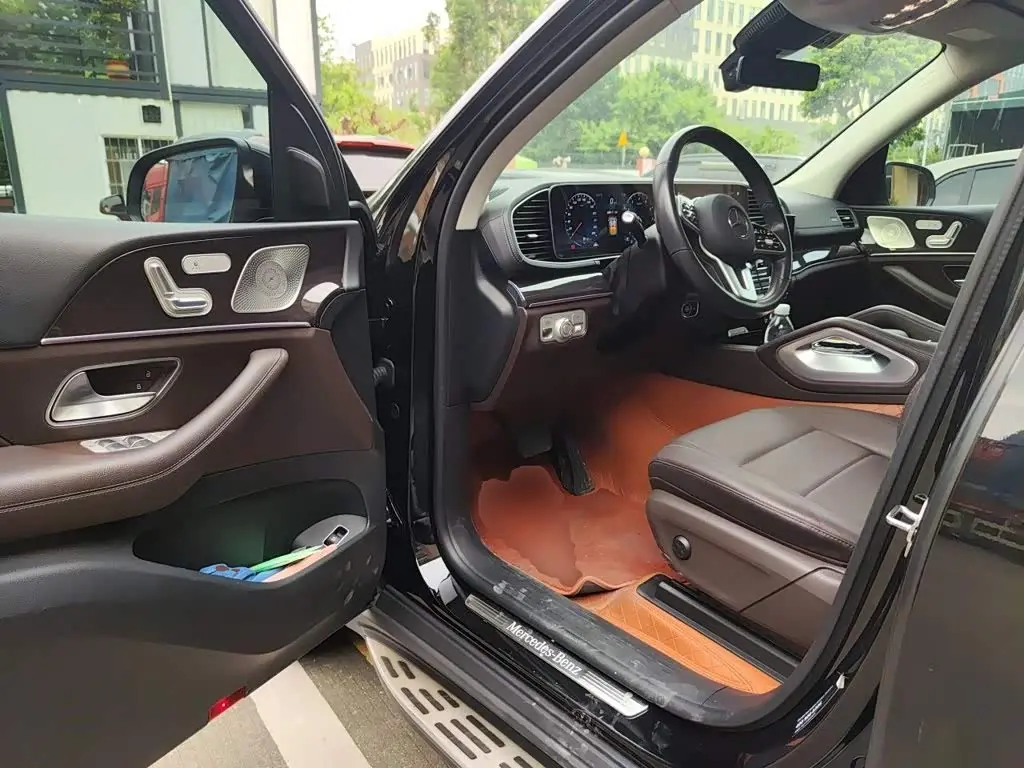 Mercedes-Benz GLE 2022 — Photo 12/20