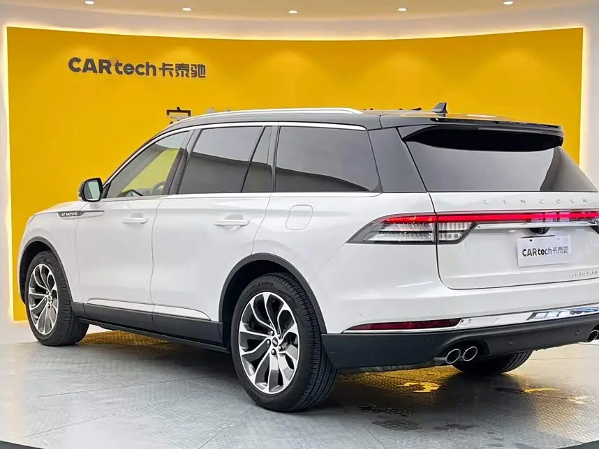 Lincoln Aviator 2021 — Фото 7/20