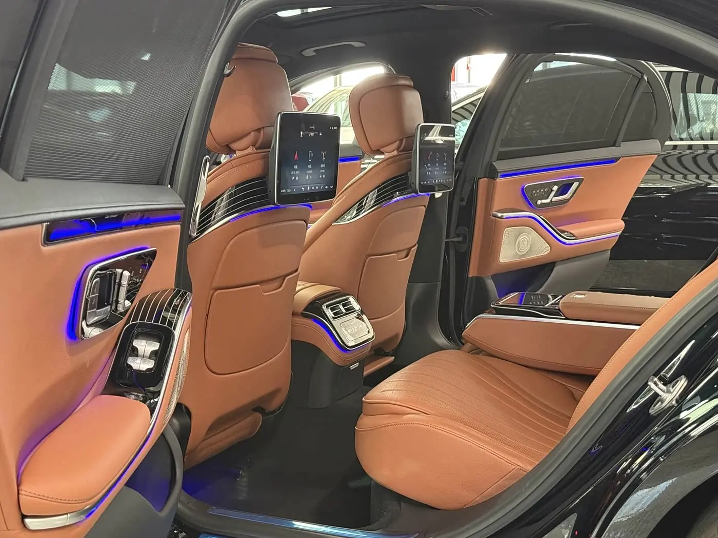 Mercedes-Benz S-Class 2022 — Photo 6/20