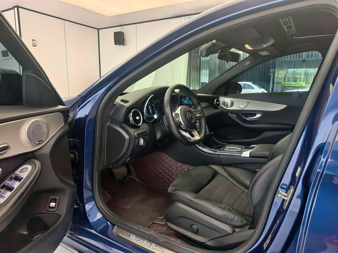 Mercedes-Benz C-Class 2021 — Фото 5/19