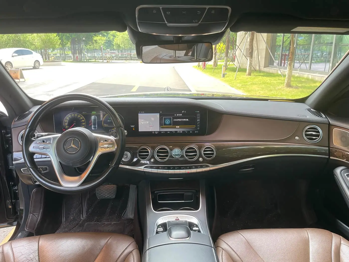 Mercedes-Benz S-Class 2018 — Фото 8/14