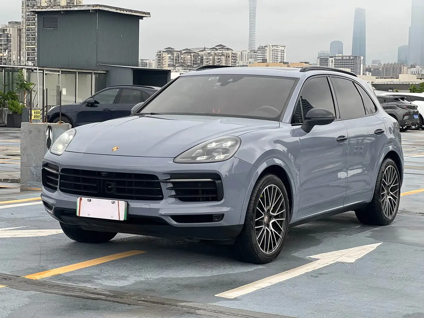 Porsche Cayenne New Energy, 2019