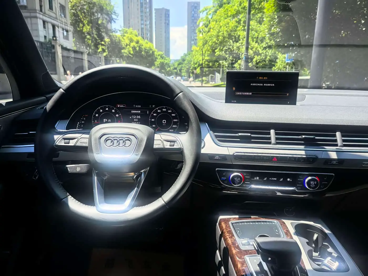 Audi Q7 2017 — Фото 7/17
