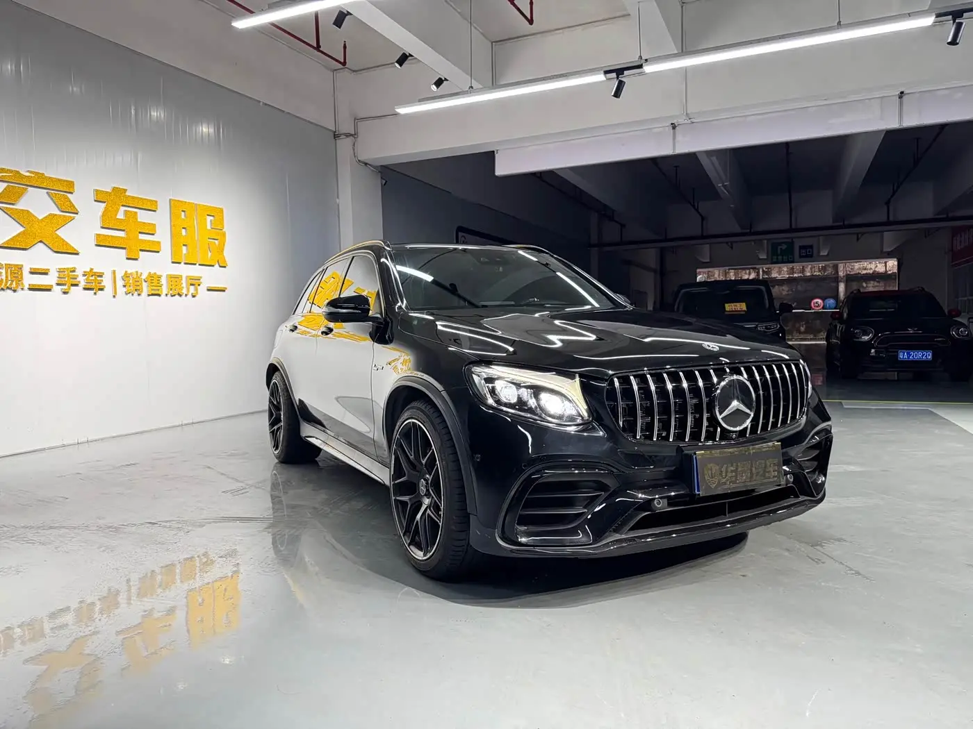 Mercedes-Benz GLC AMG 2017 — ფოტო 3/19