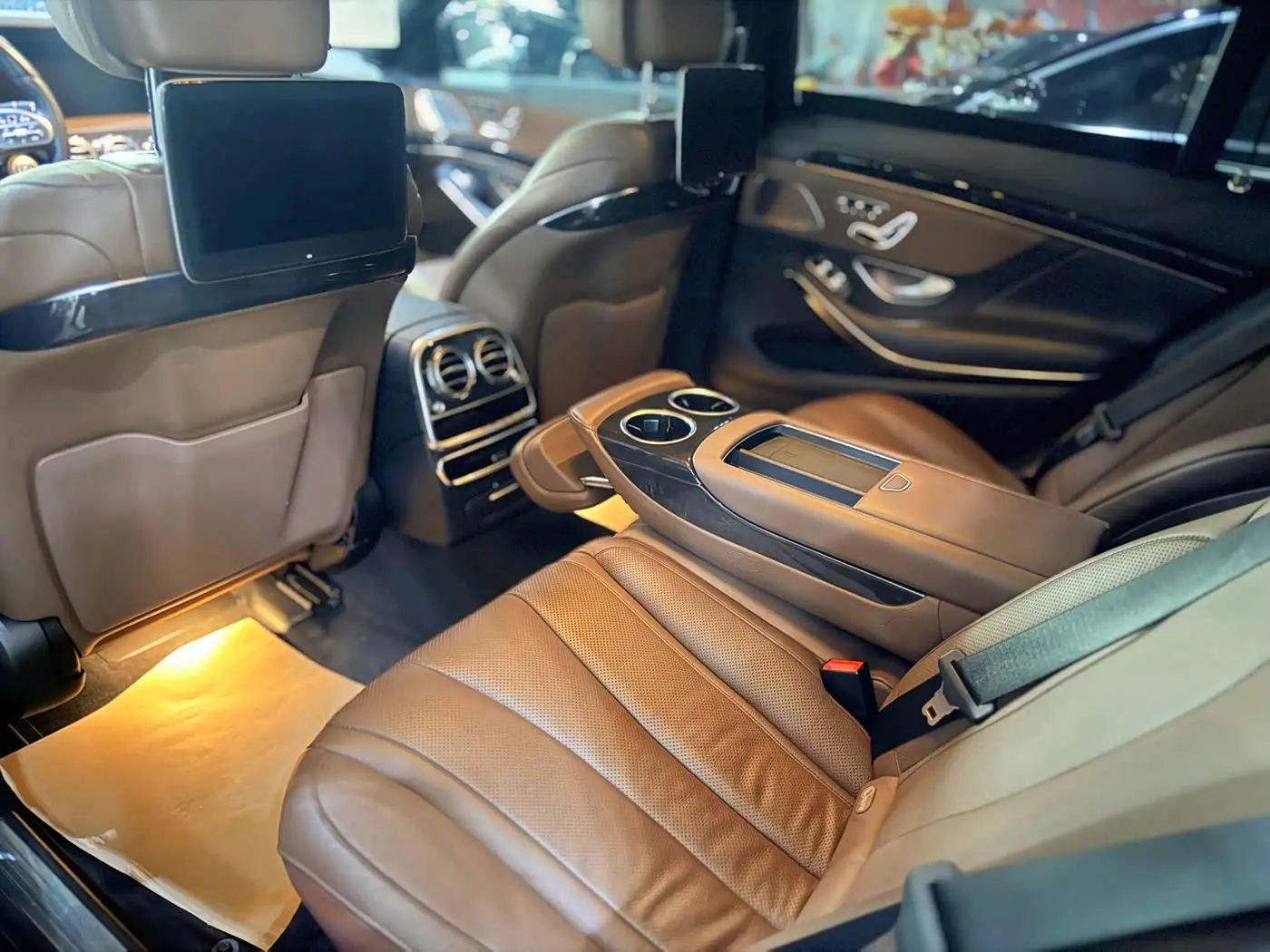 Mercedes-Benz S-Class 2018 — Фото 7/17