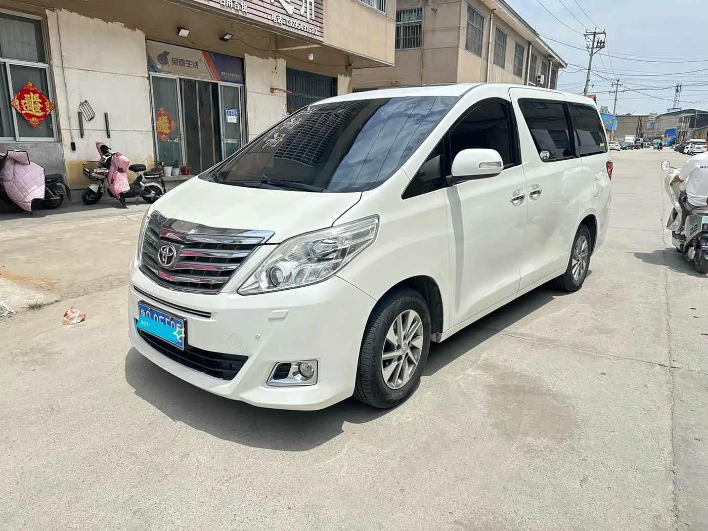 Toyota Alphard 2013 — Фото 3/8
