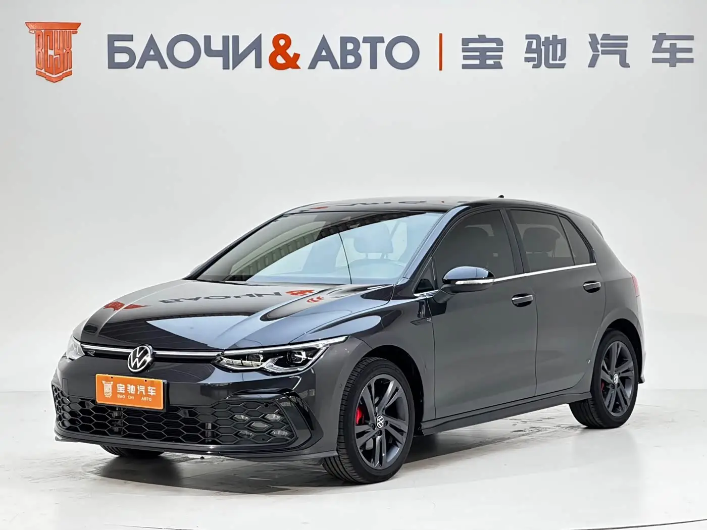Volkswagen Golf, 2022