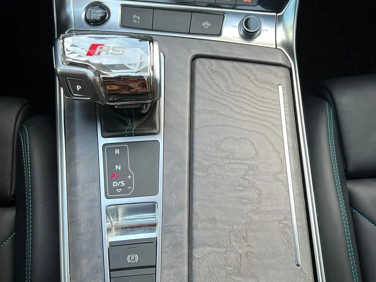 Audi A7 2021 — Şəkil 16/19