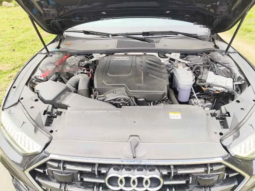 Audi A7L 2025 — Фото 3/13